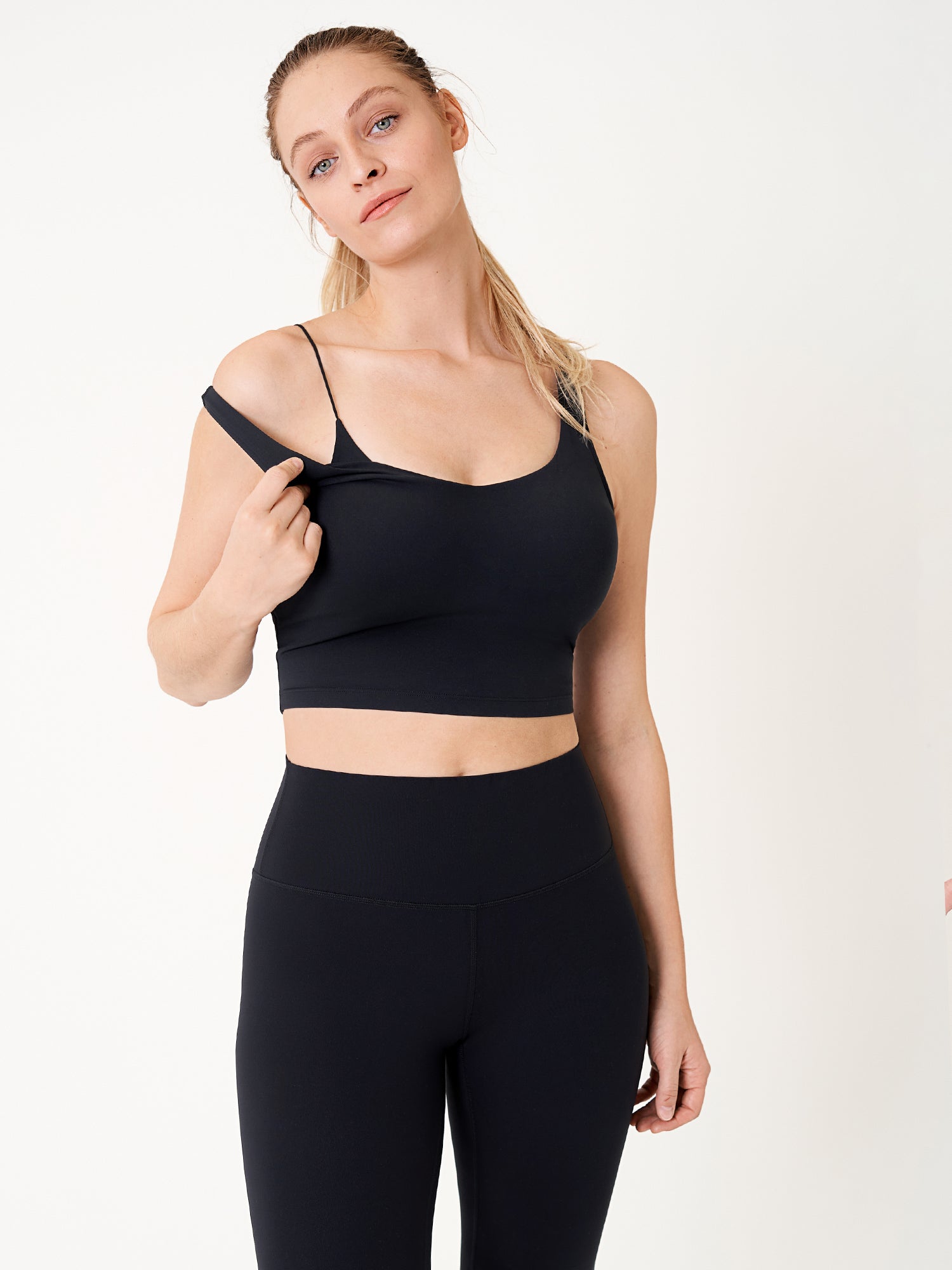 MOMANDA Women's Natrelax® Nursing Crop Tank Top - V Neck Black